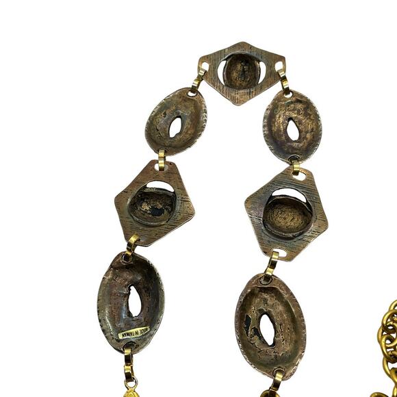 Brutalist Chain Metal Belt Abstract Faces Iron Giant Gold Silver Tone Aged Retro main image 9